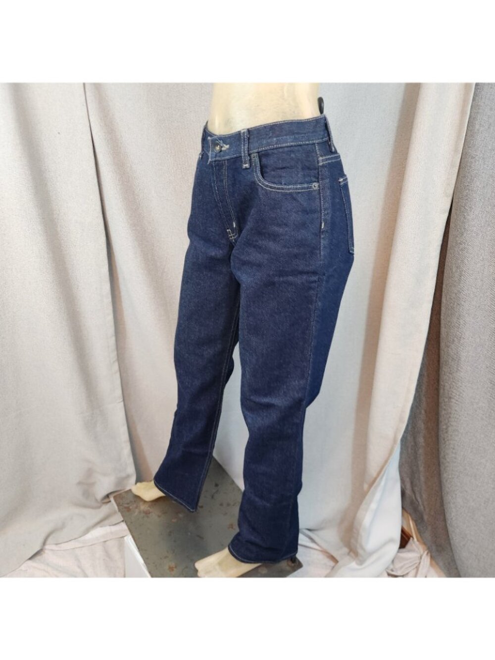 DKNY Jeans Dark Blue Straight Lg Mid Rise Denim Blue Jean Size 6 R LARGE 30 Wx32 - Picture 8 of 9